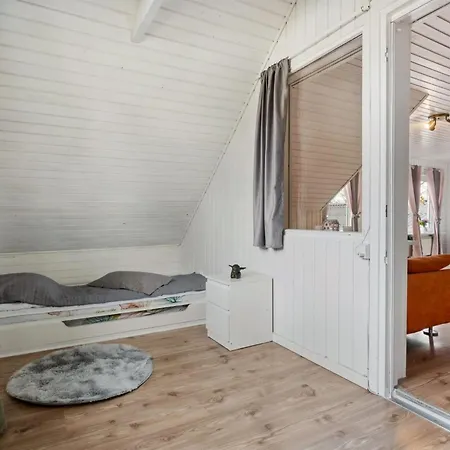 Elara - 300m From The Sea By Interhome Thyholm